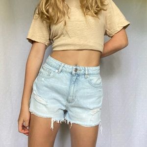 Garage festival jean shorts